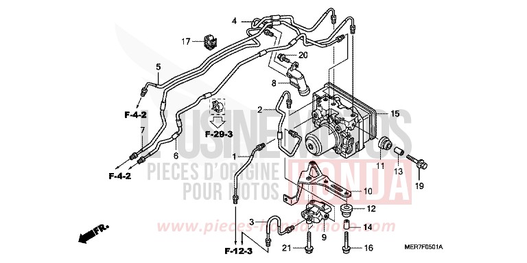 MODULATEUR ABS (CBF600SA8/NA8) de CBF600S ABS PEARL SIENA RED (R320) de 2008